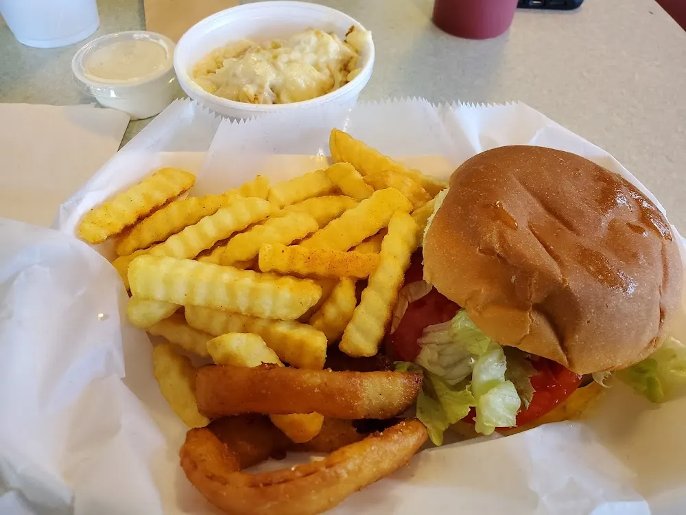 Cheeseburger a Plenty